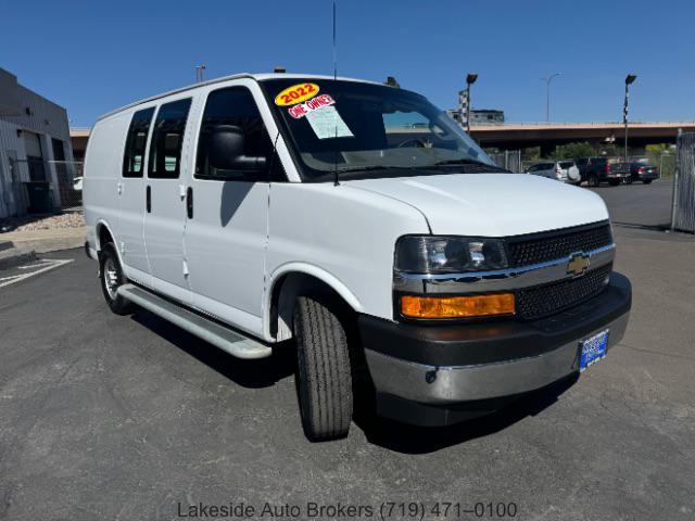 2022 chevrolet express 2500 rwd 2500 regular wheelbase wt