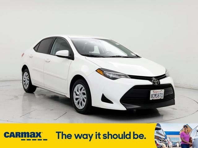 2018 toyota corolla le