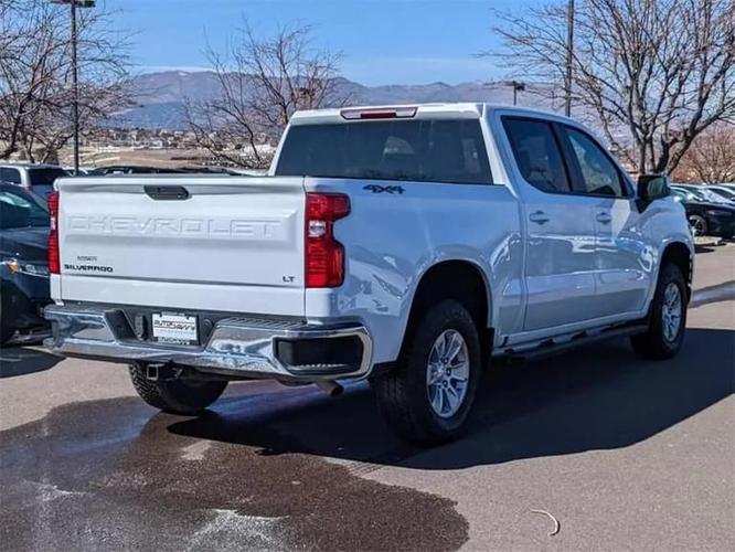 2021 chevrolet silverado 1500 crew cab lt pickup 4d 5 3/4 ft in colorado springs, colorado
