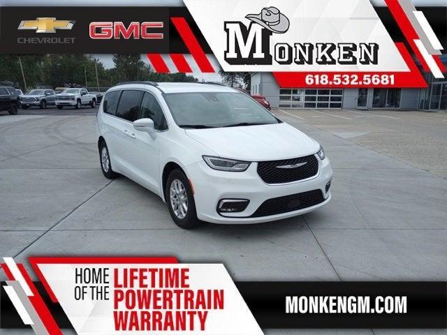 2022 chrysler pacifica touring-l