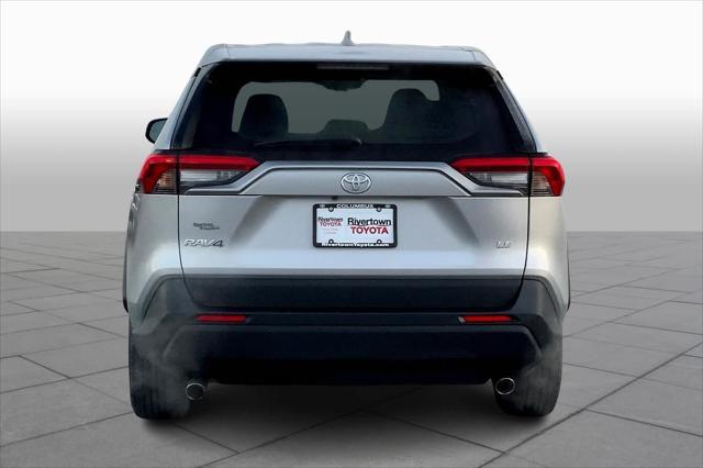 2022 toyota rav4 l 60