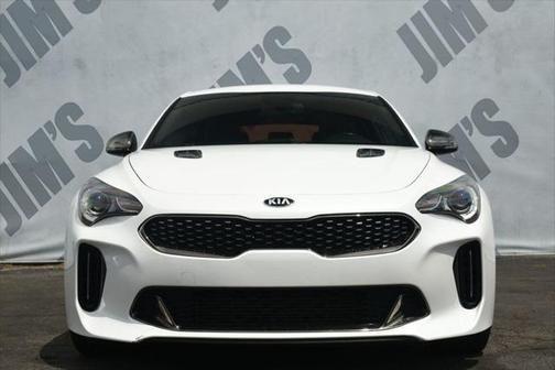 2020 kia stinger