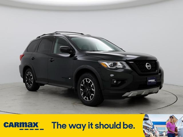 2020 nissan pathfinder sl