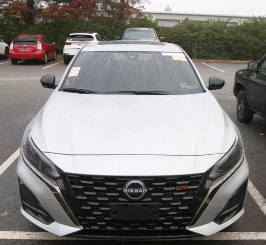 2023 nissan altima sr vc-turbo fwd