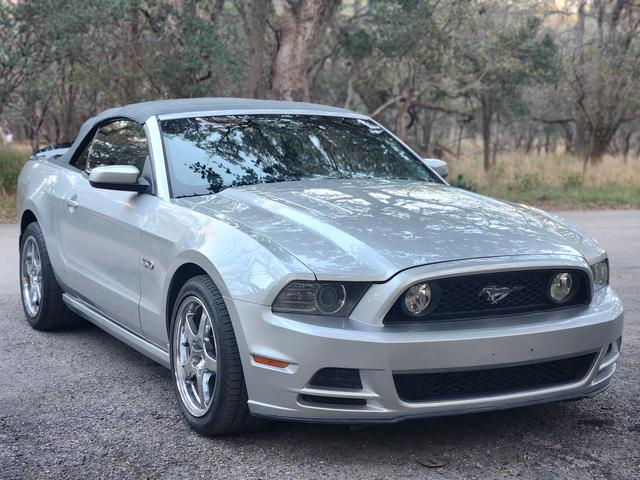 2014 ford mustang gt