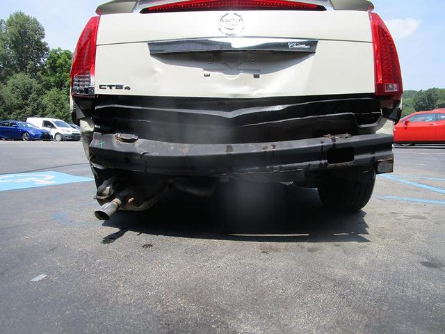 2011 cadillac cts luxury