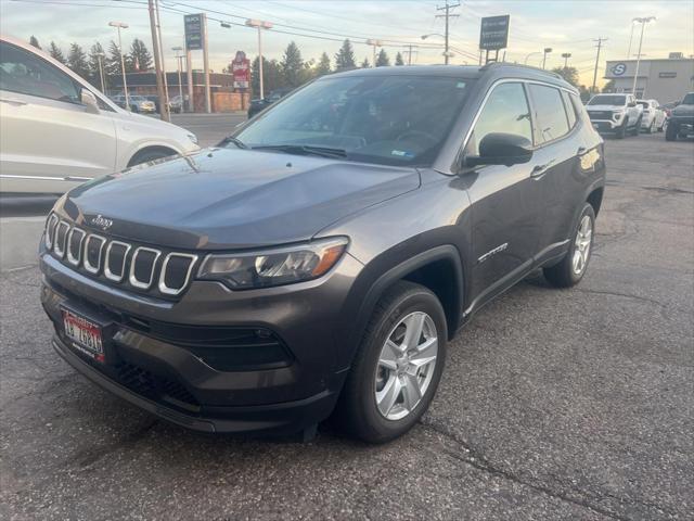 2022 jeep compass latitude