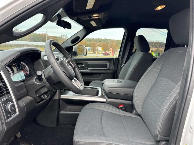 2023 ram 1500 classic warlock 4x4 quad cab 64 box