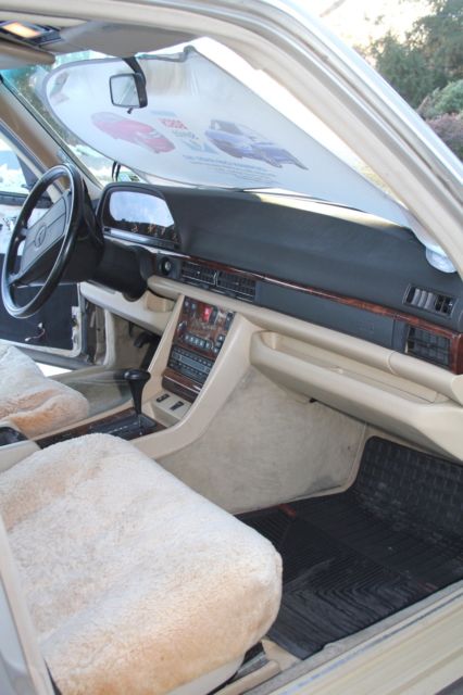 mercedes-benz 560sel year 1991 ivory w/saddle tan interior