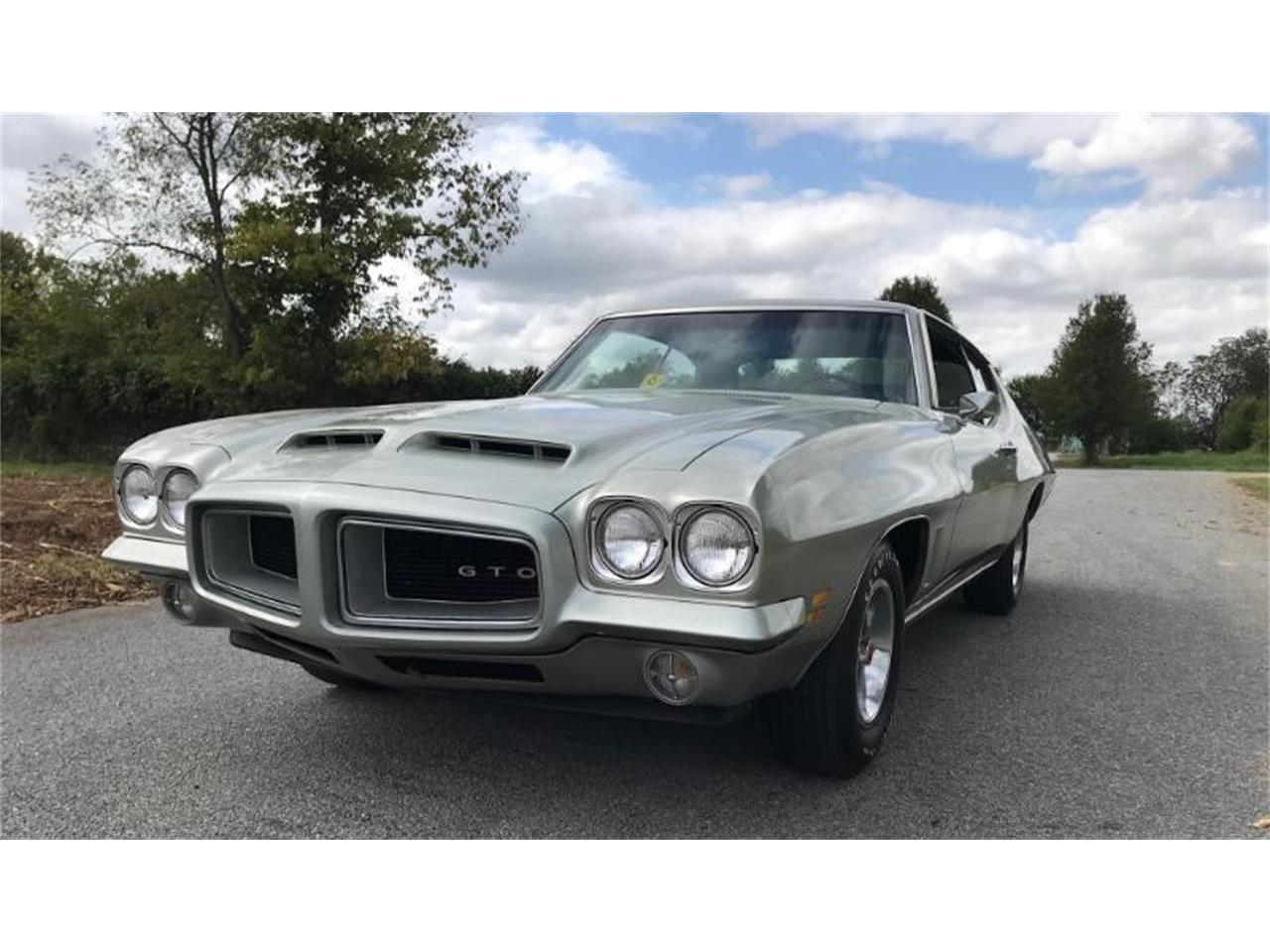 1972 pontiac gto