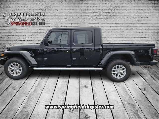 2023 jeep gladiator sport