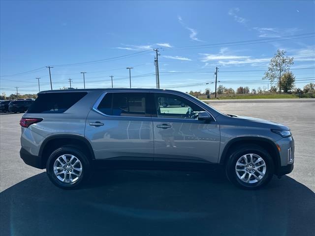 2023 chevrolet traverse ls