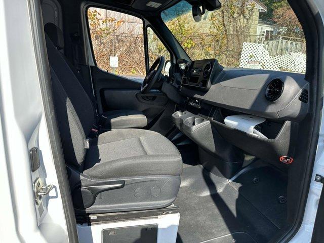 2022 mercedes-benz sprinter 2500