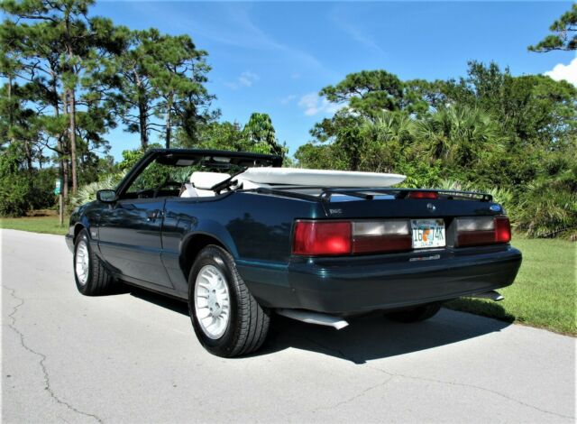 1990 ford mustang lx 5.0 convertible foxbody, 7 up edition, 1 of 1360 produced