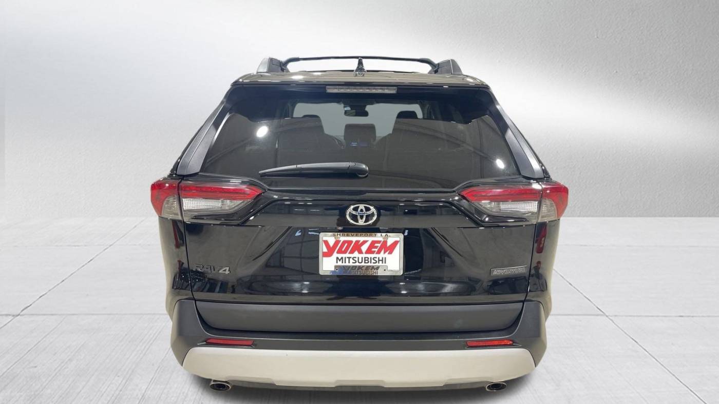 2019 toyota rav4 adventure