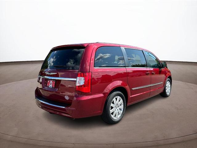 2015 chrysler town & country touring