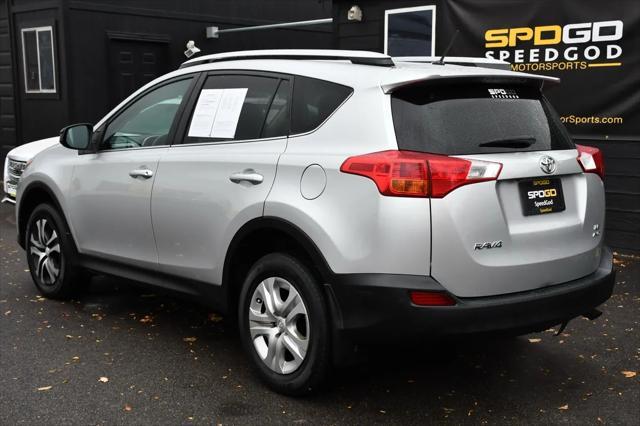 2013 toyota rav4 le