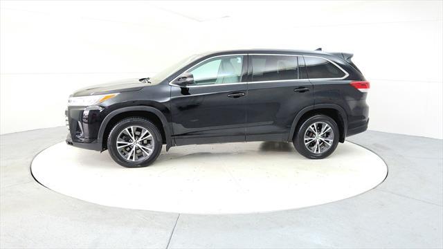 2019 toyota highlander le plus