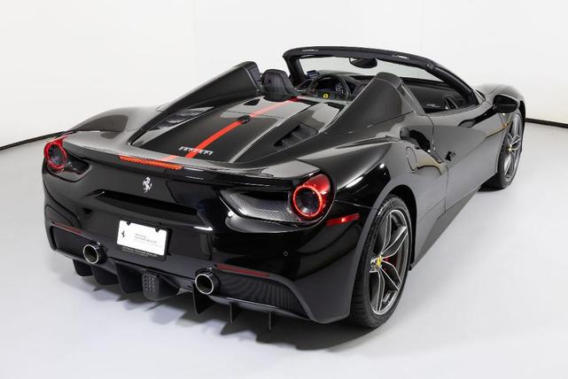 2017 ferrari 488 spider base