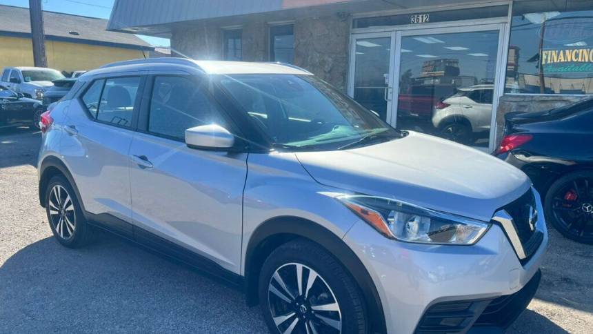 2020 nissan kicks sv