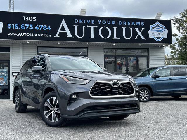 2021 toyota highlander xle