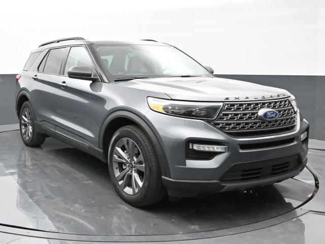 2021 ford explorer xlt