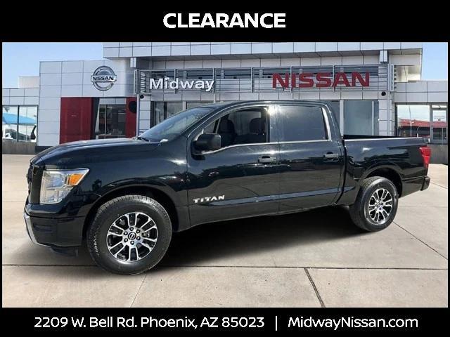 2023 nissan titan sv