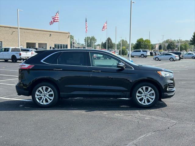 2022 ford edge titanium