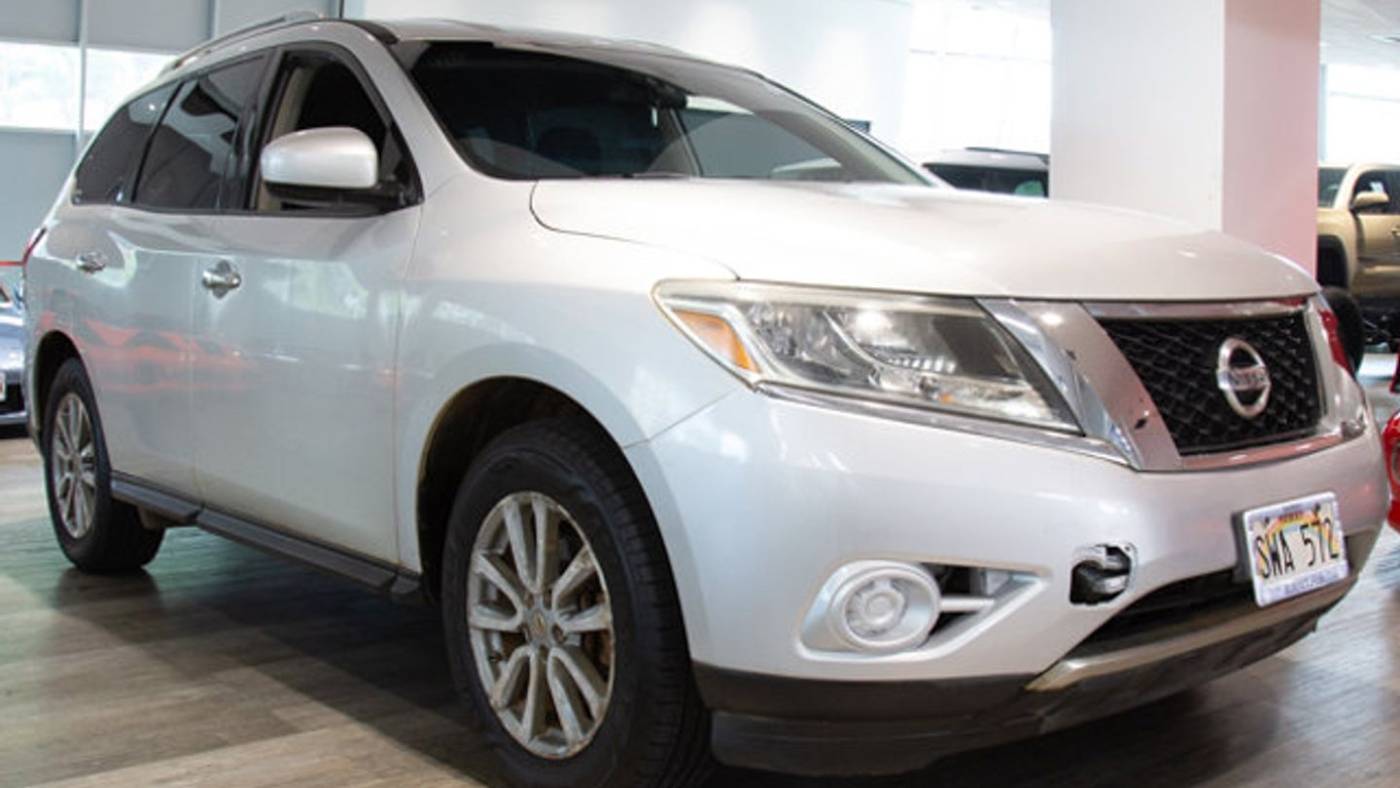 2016 nissan pathfinder s