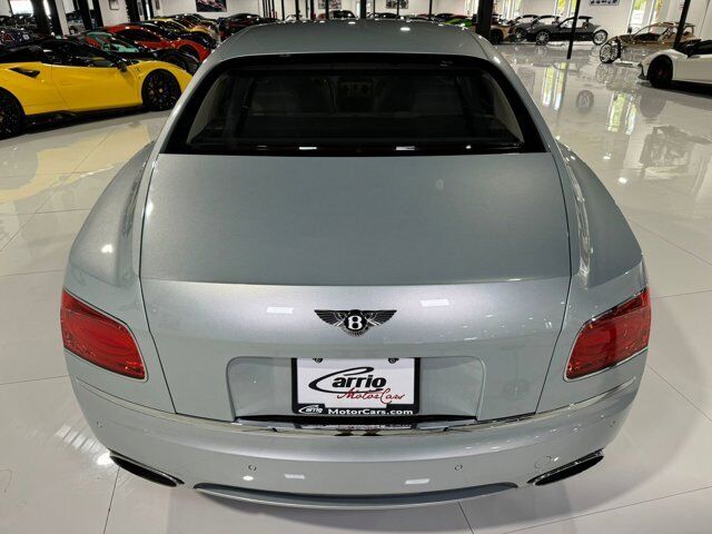 2017 bentley flying spur w12
