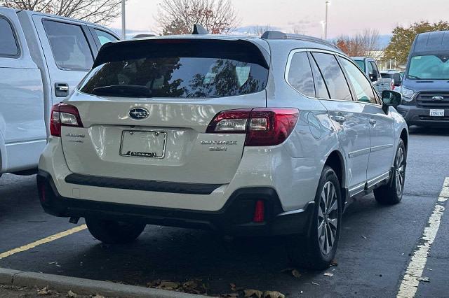 2018 subaru outback 3.6r touring