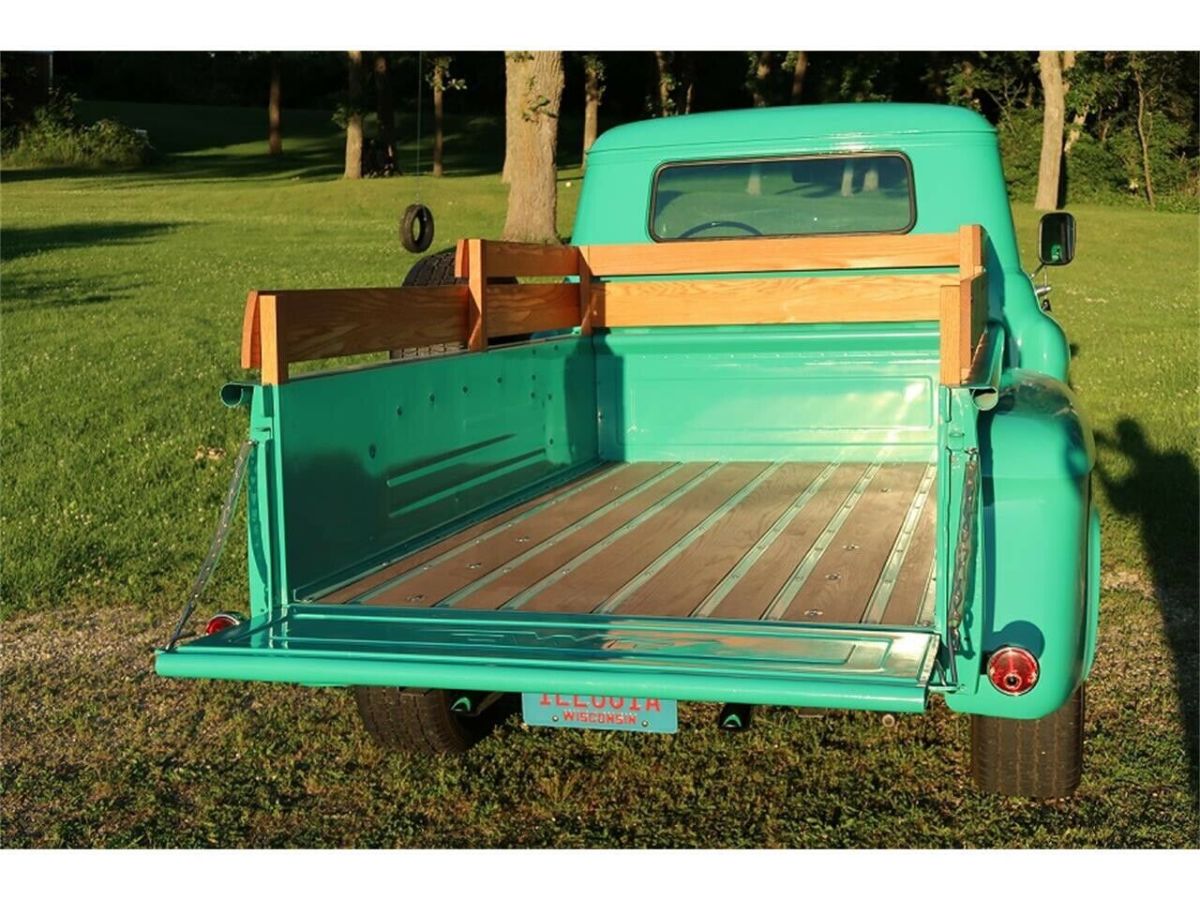 classic gmc 100 3-speed on the column inline 6 stepside pick-up truck