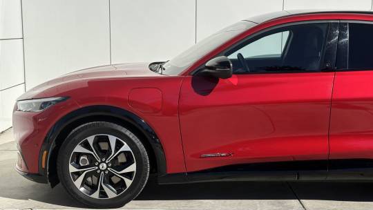 2022 Ford Mustang Mach-E
