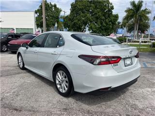 2024 Toyota Camry le