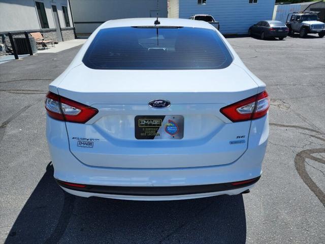 2013 ford fusion se