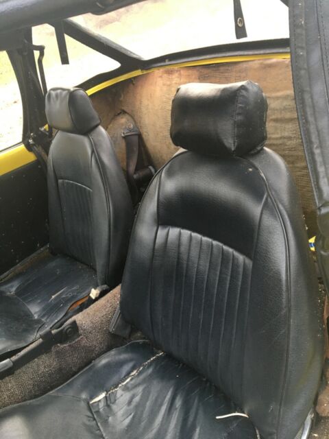 1975 triumph spitfire, 4 speed manual transmission, convertable, new clutch