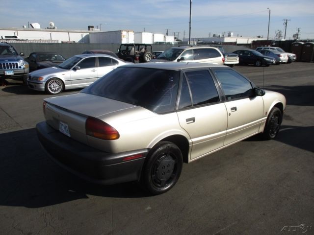 1993 saturn sl1 swb used 1.9l i4 8v automatic sedan no reserve