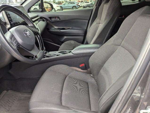 2019 toyota c-hr xle