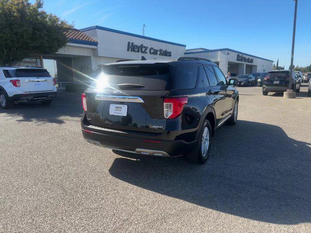 2023 ford explorer xlt