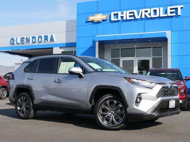 2022 toyota rav4 hybrid xle premium