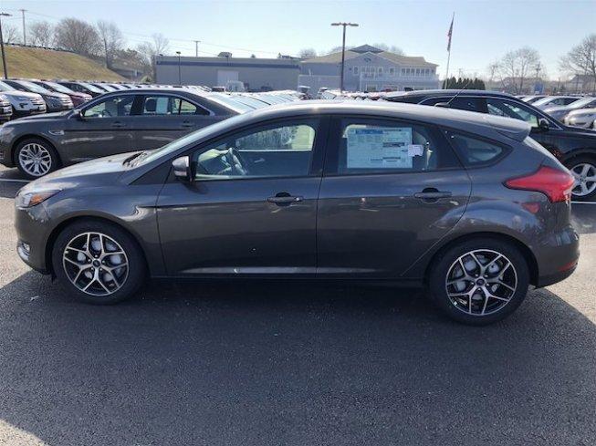 2018 ford focus sel hatchback for sale in narragansett, rhode island