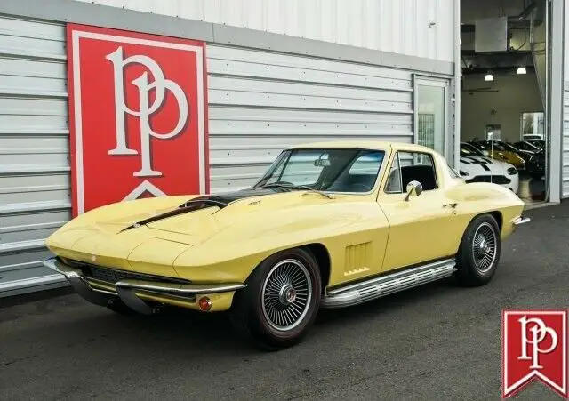 1967 chevrolet corvette stingray 141131 miles sunfire yellow / black stinger