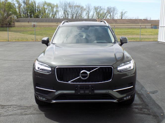 used 2018 volvo xc90 awd t6 momentum dover, de 19903 for sale in dover, delaware
