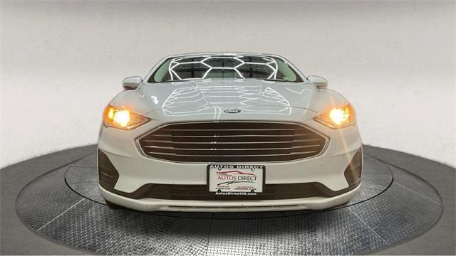 2020 ford fusion se