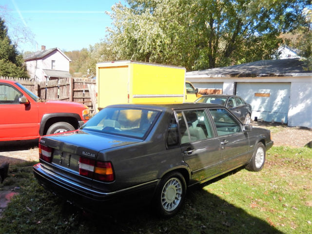 very low miles!!!...no reserve!!!.......needs tlc