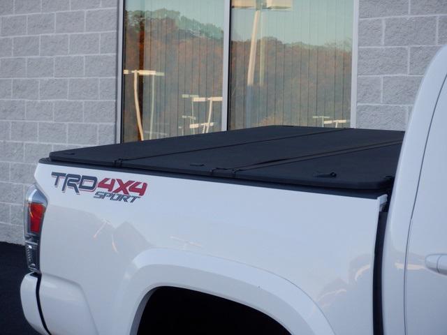 2022 toyota tacoma trd sport