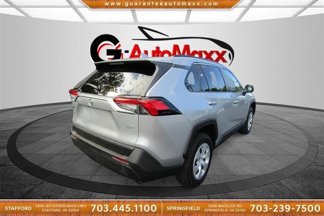 2020 toyota rav4 le