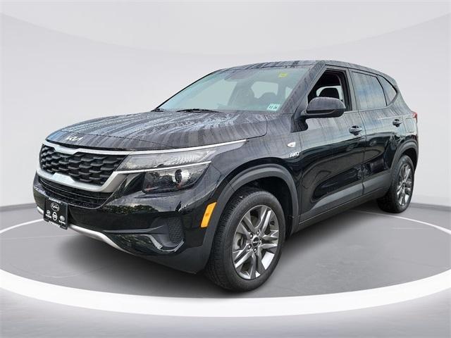 2022 kia seltos lx