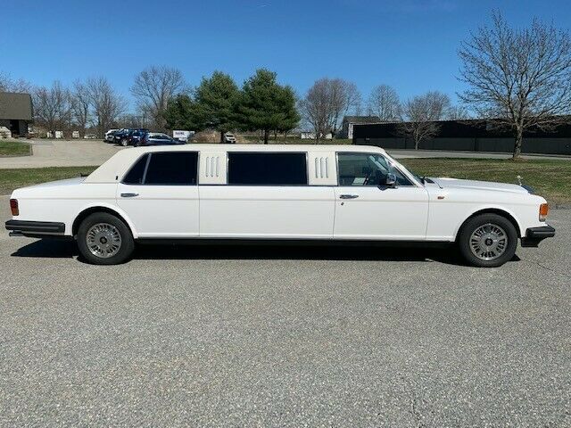 1984 rolls royce / bentley stretch limousine