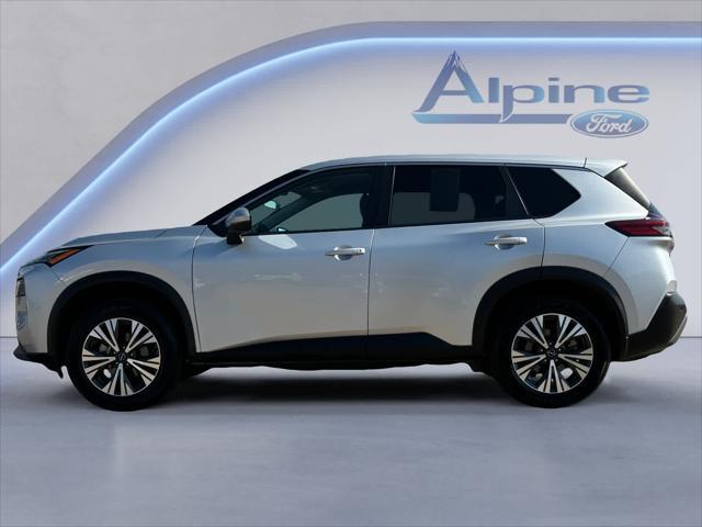 2022 nissan rogue sv